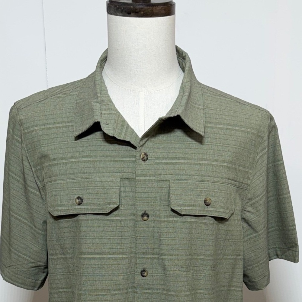 NEW Gerry Shirt Mens XL Green Woven Camp Button Up Short Sleeve Stretch Hiking